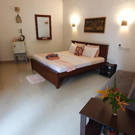 Blue Whale Lagoon Resort Ахангама Экстерьер фото